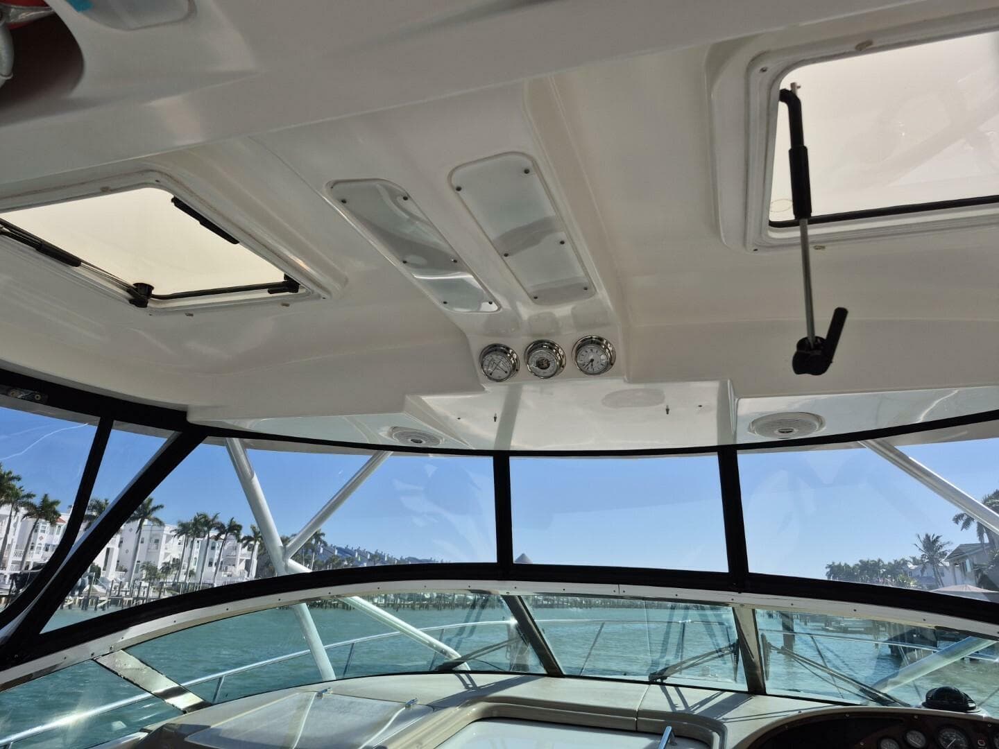 2004 Riviera 4000 Offshore