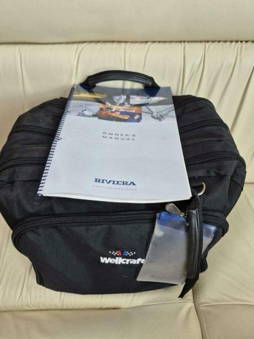 2004 Riviera 4000 Offshore