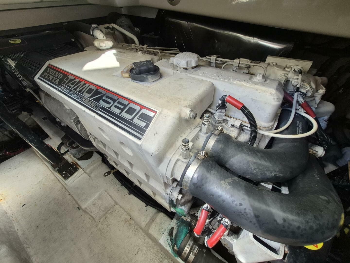 2004 Riviera 4000 Offshore