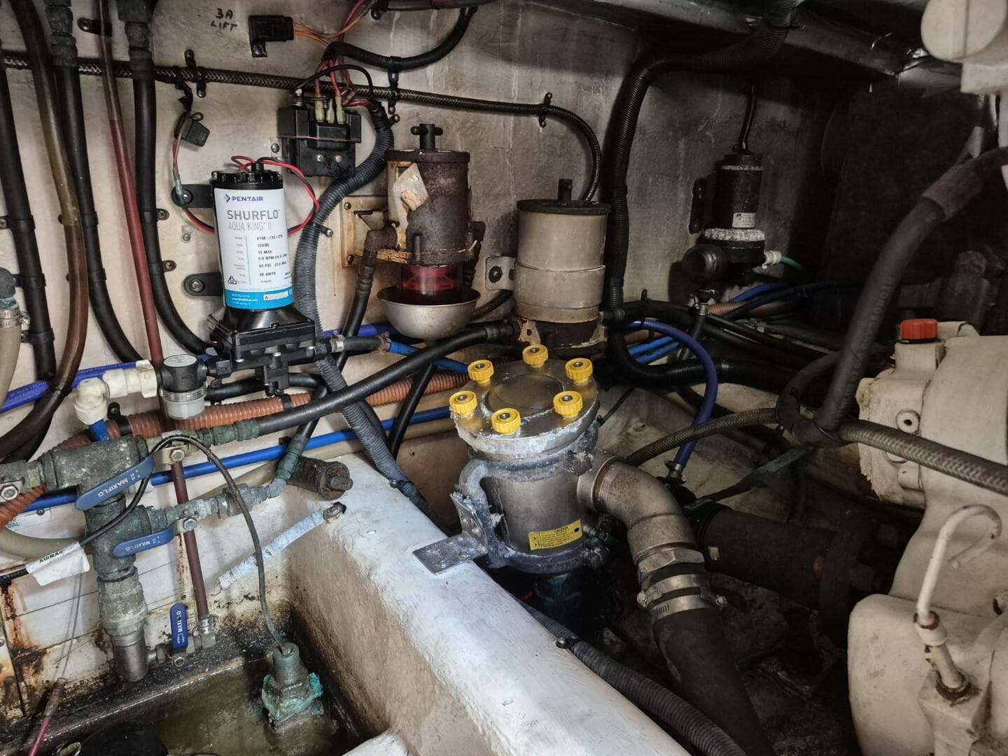 2004 Riviera 4000 Offshore