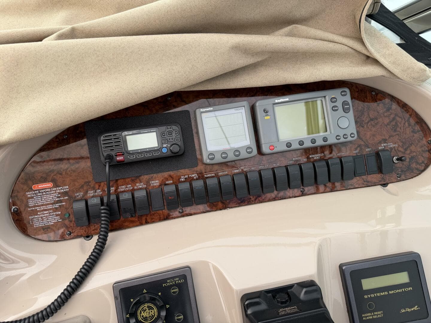 2001 Sea Ray 380 Sundancer