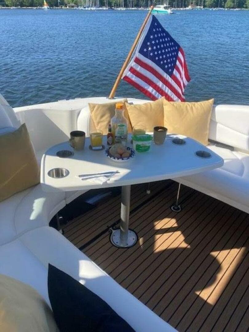 2001 Sea Ray 380 Sundancer