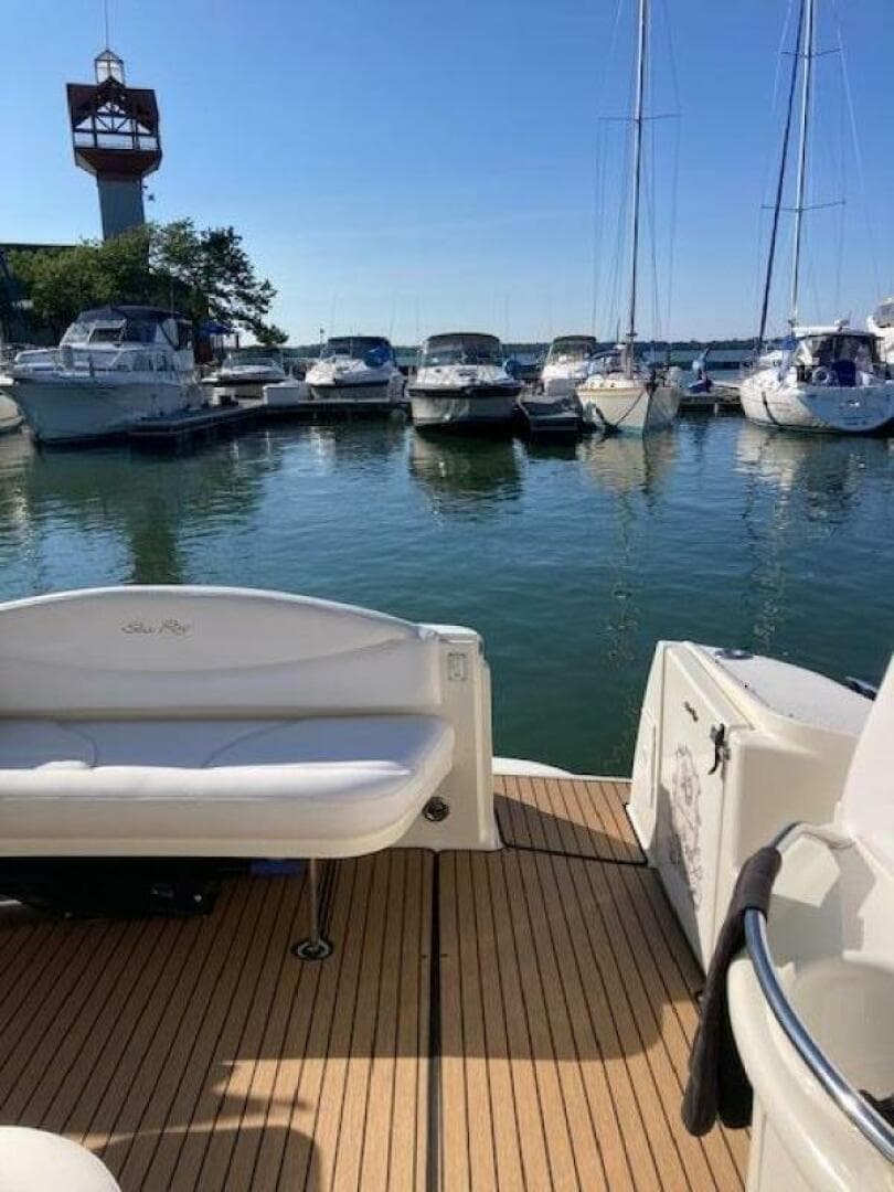 2001 Sea Ray 380 Sundancer