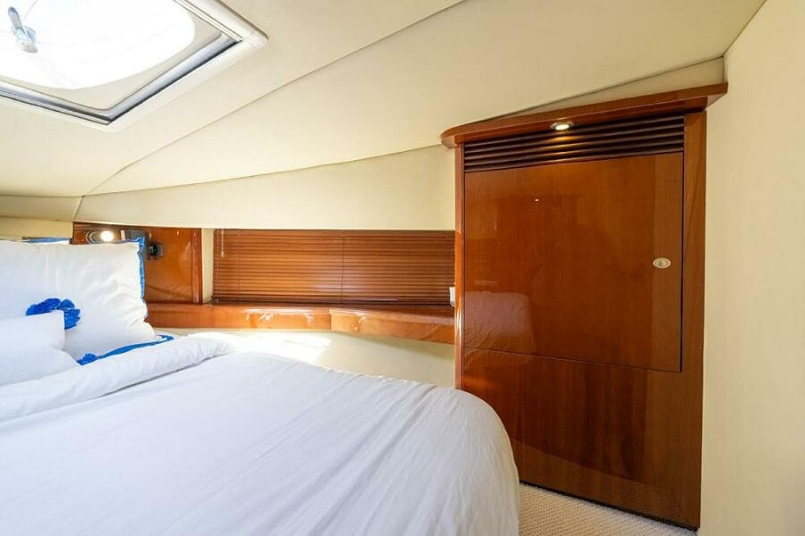 Stbd master stateroom