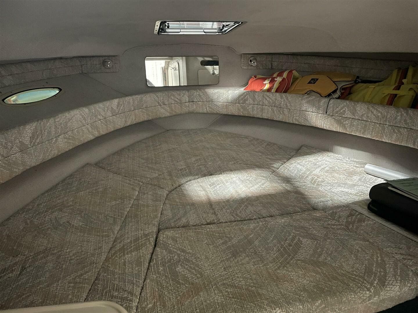 1993 Sea Ray 300 Weekender