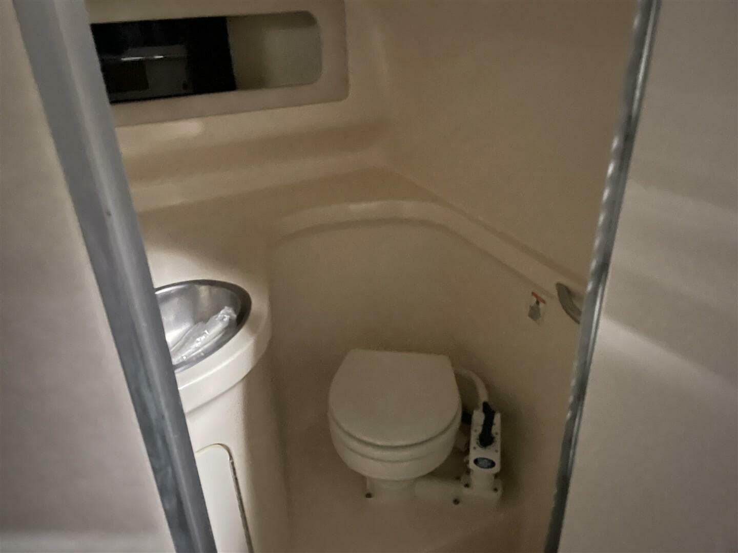 1993 Sea Ray 300 Weekender