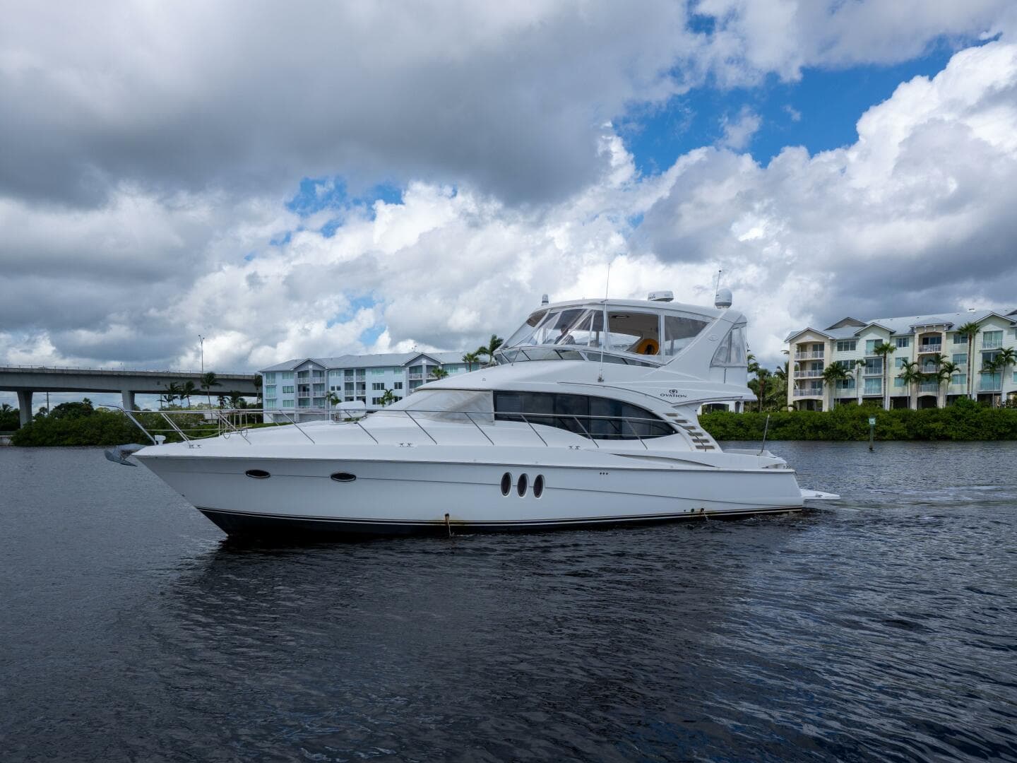 Silverton 52 - Immersed - 