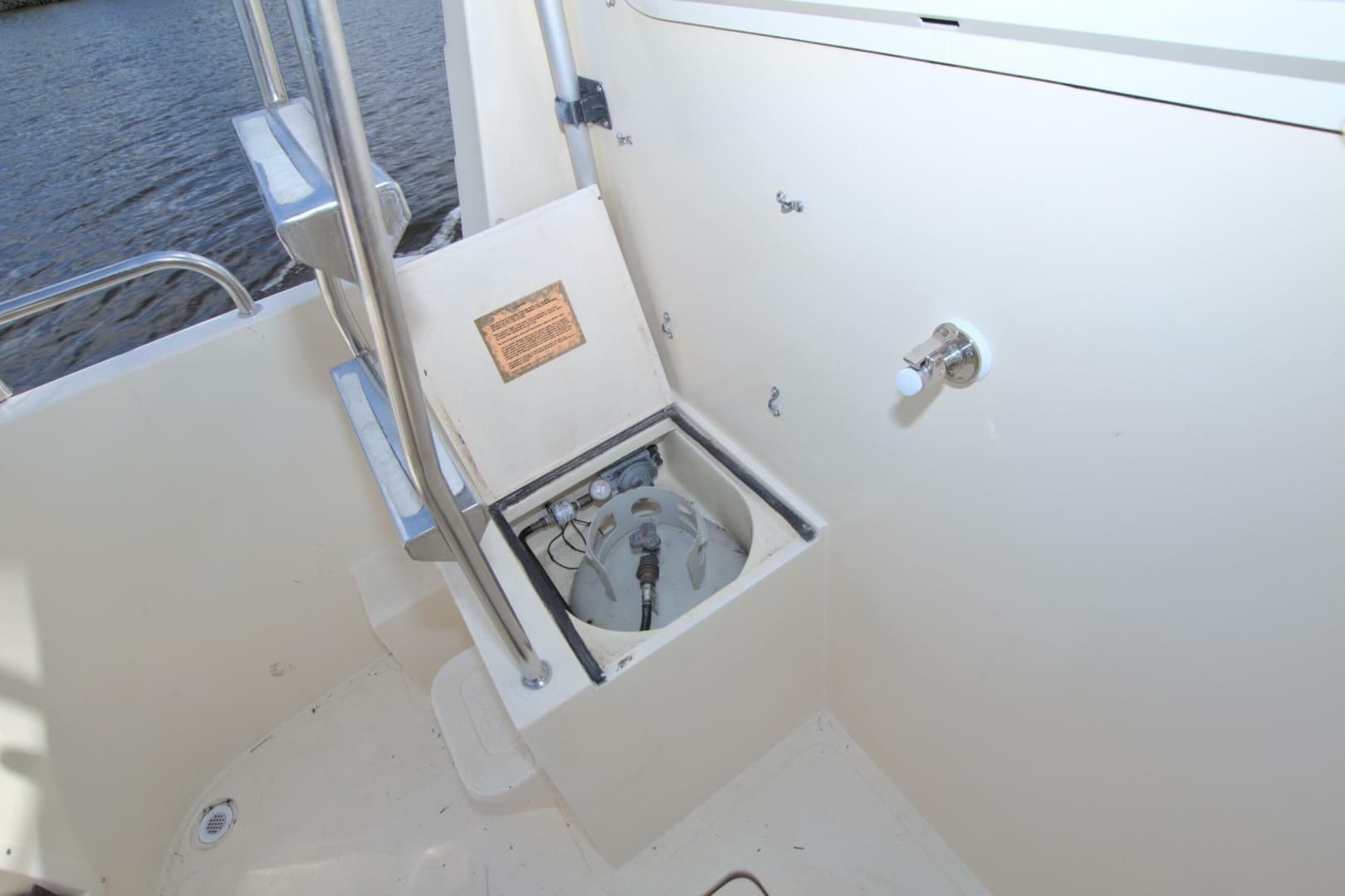 2004 Camano 31 Troll