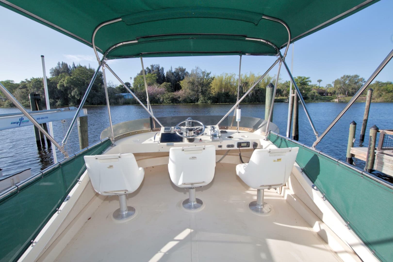 2004 Camano 31 Troll