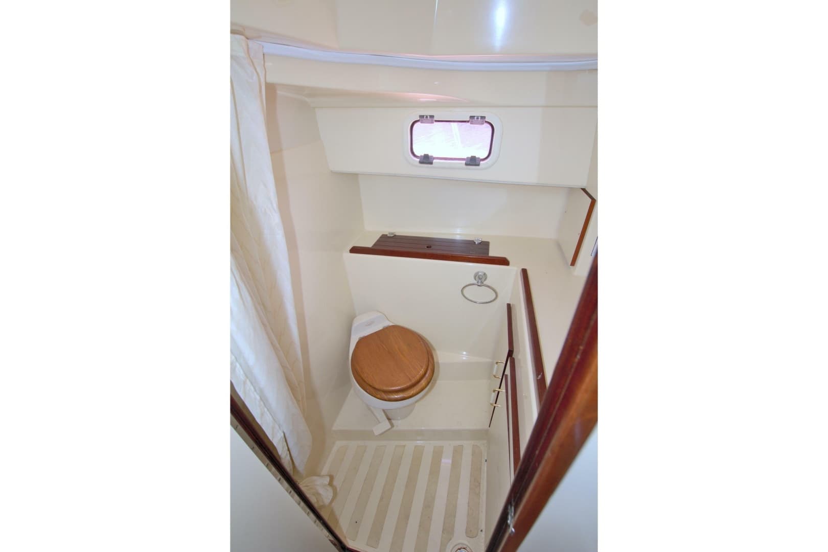 2004 Camano 31 Troll