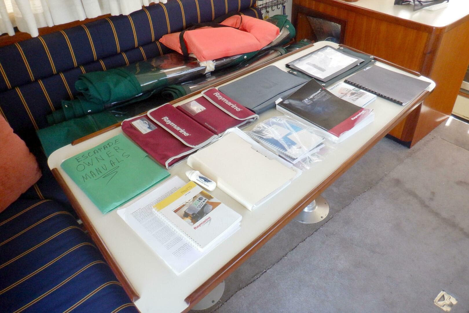 2004 Camano 31 Troll