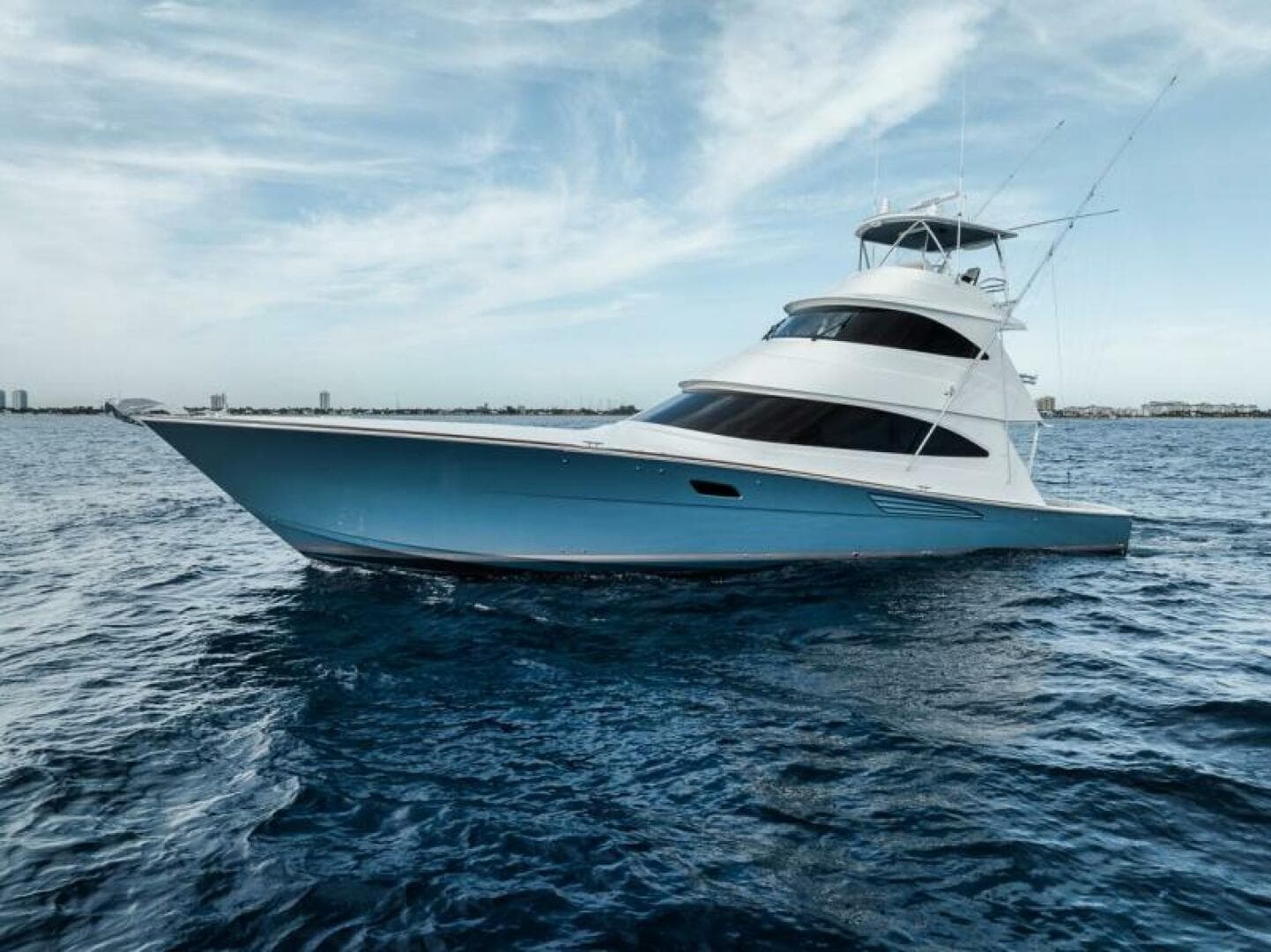 Viking 72 Skybridge - Chelsea -Profile