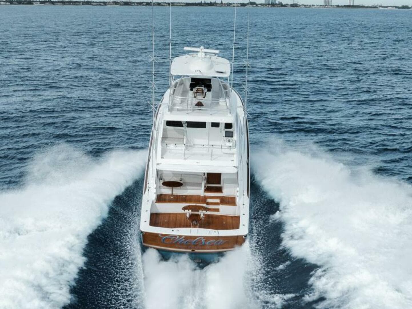 Viking 72 Skybridge - Chelsea -Profile