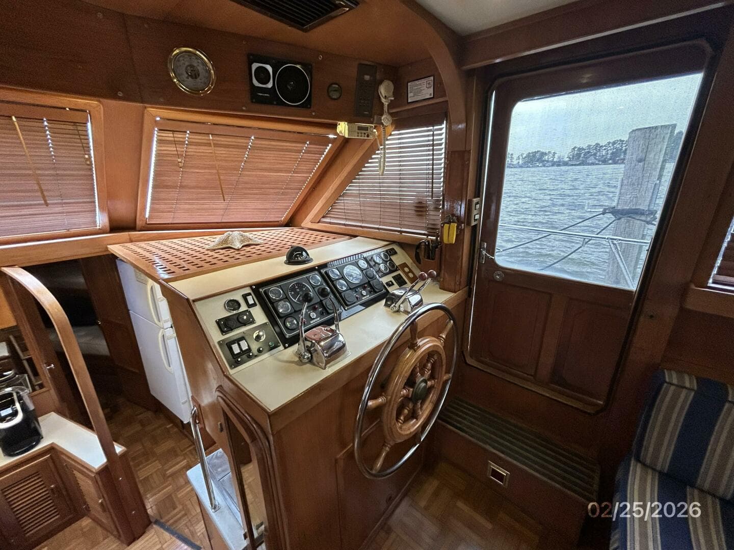 42' Jefferson lower helm1