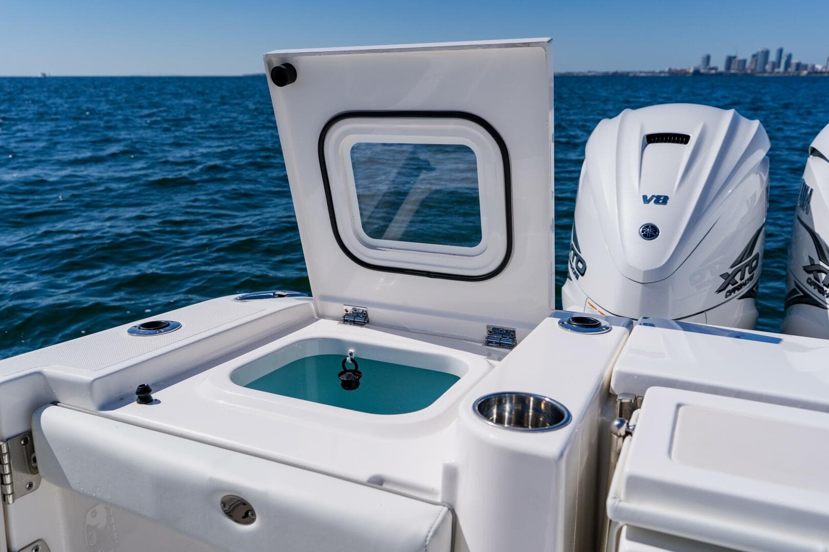 2022 Pursuit S 378 Sport