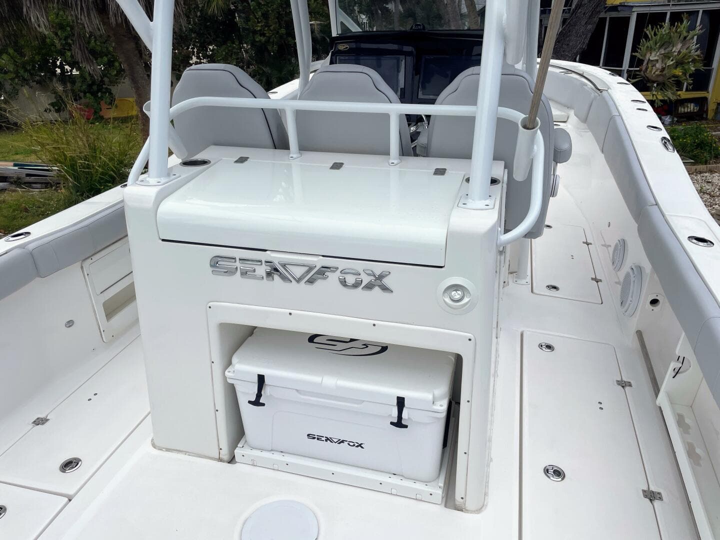 2019 Sea Fox 328 Commander