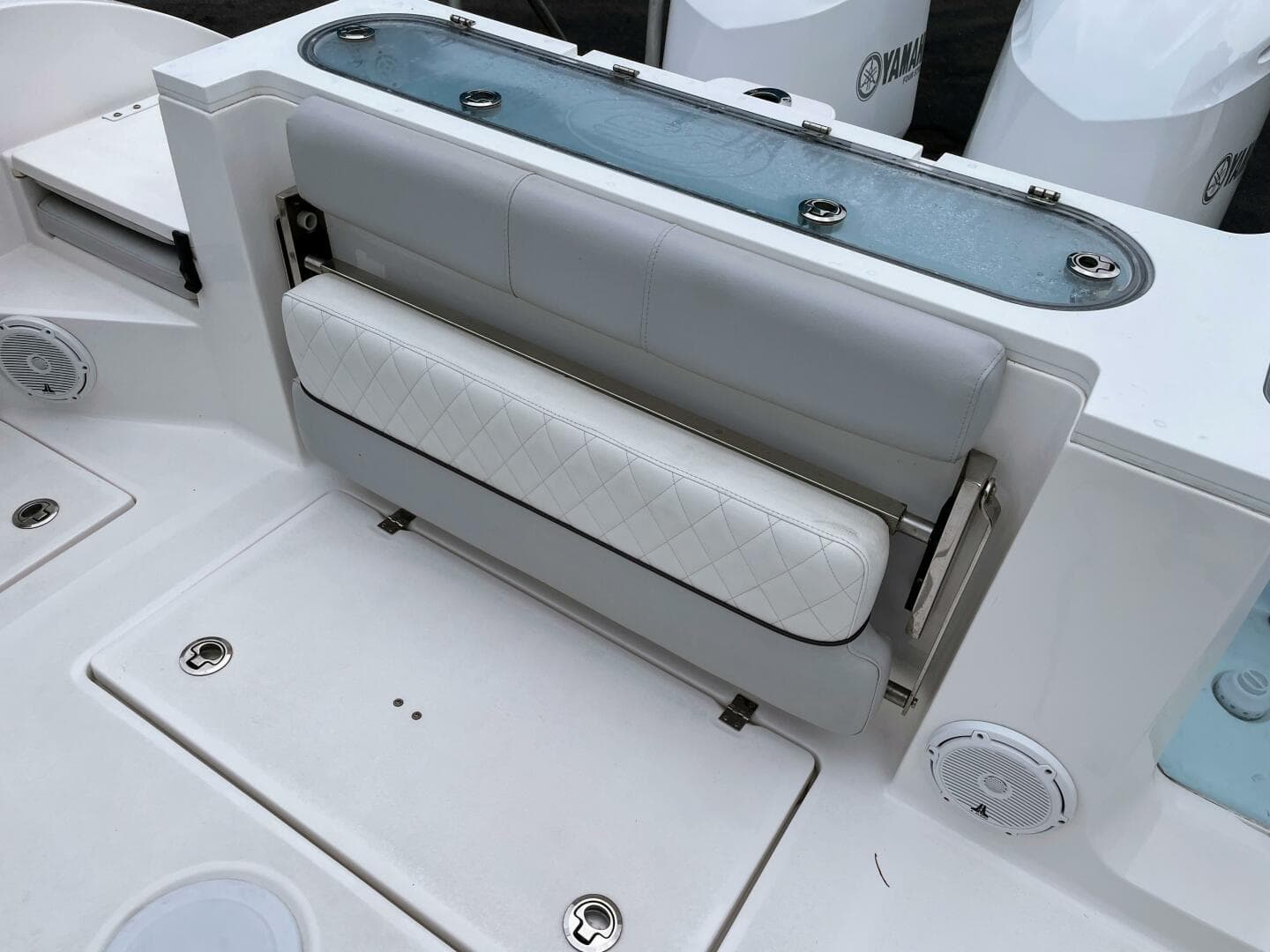 2019 Sea Fox 328 Commander