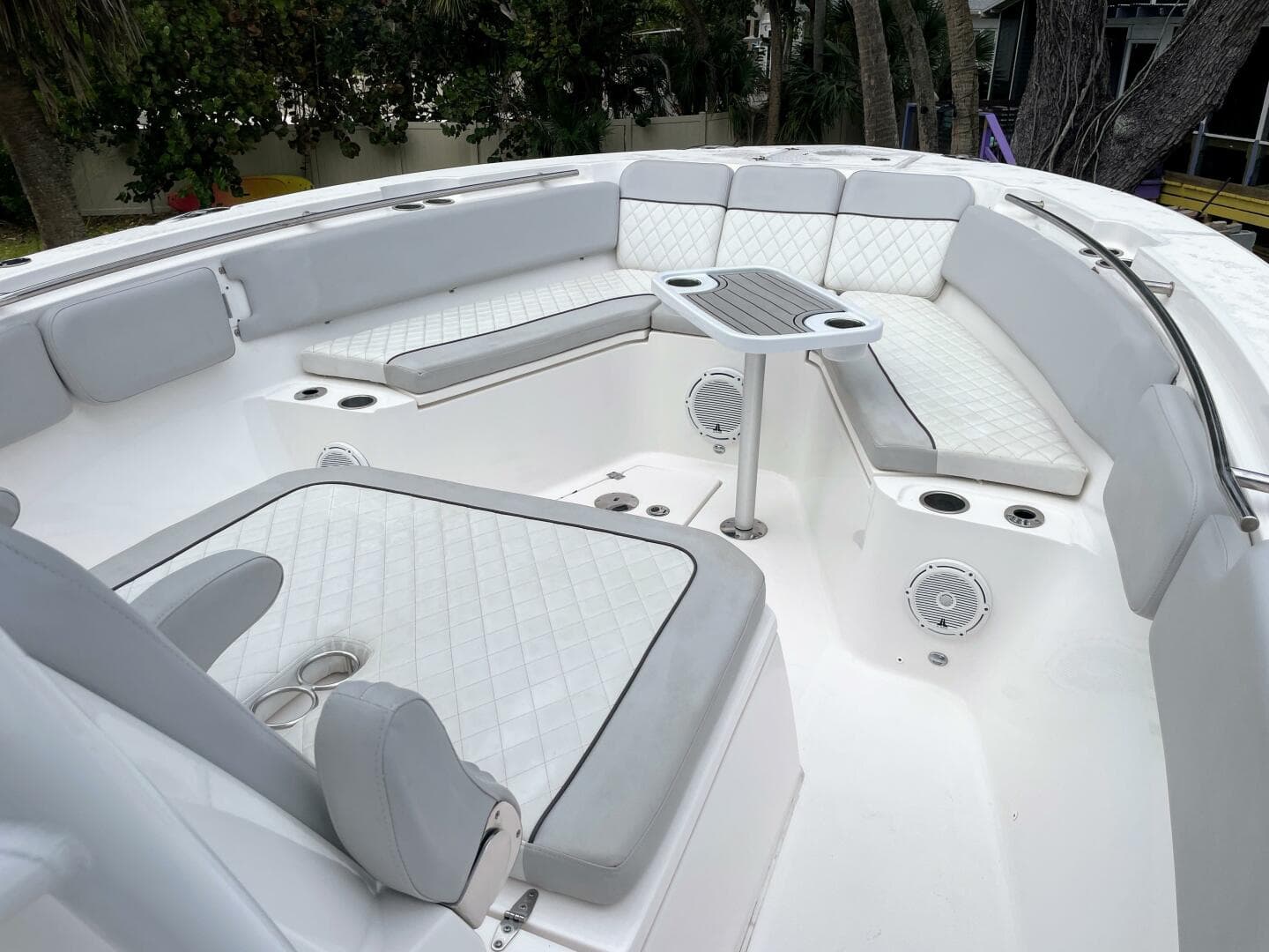 2019 Sea Fox 328 Commander