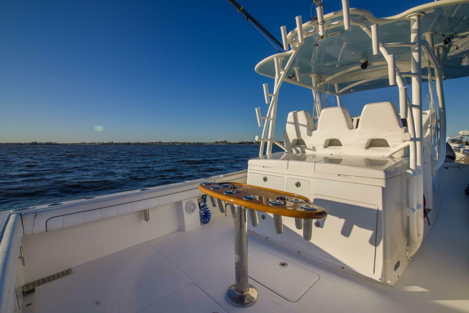 Regulator 41 - Wound Up II - Cockpit, Rocket Launcher