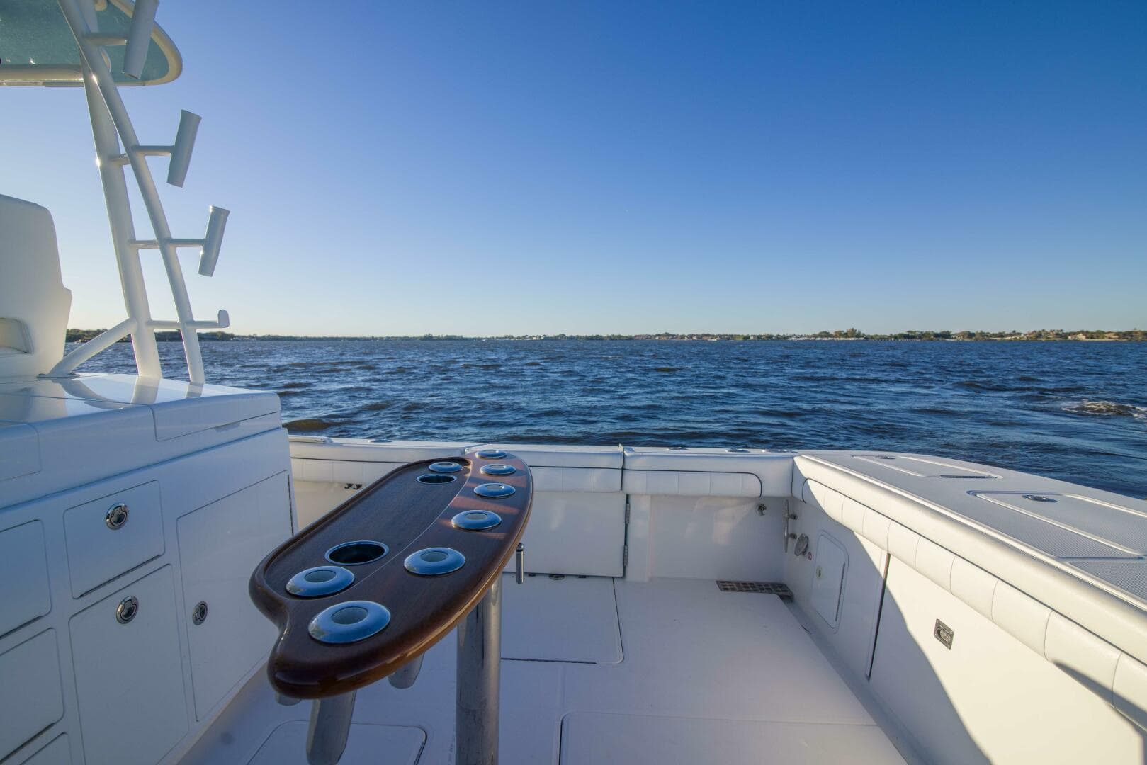 Regulator 41 - Wound Up II - Cockpit, Rocket Launcher