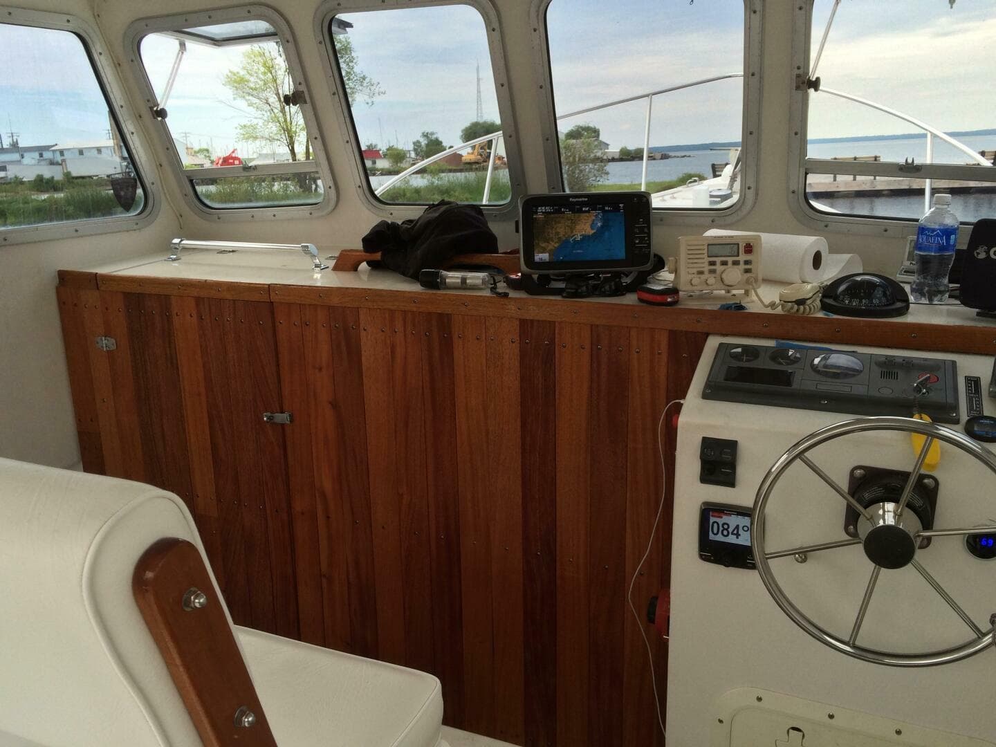 2000 Seaworthy Downeast 28