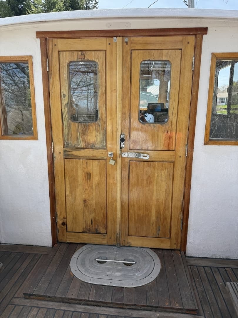 2000 Seaworthy Downeast 28