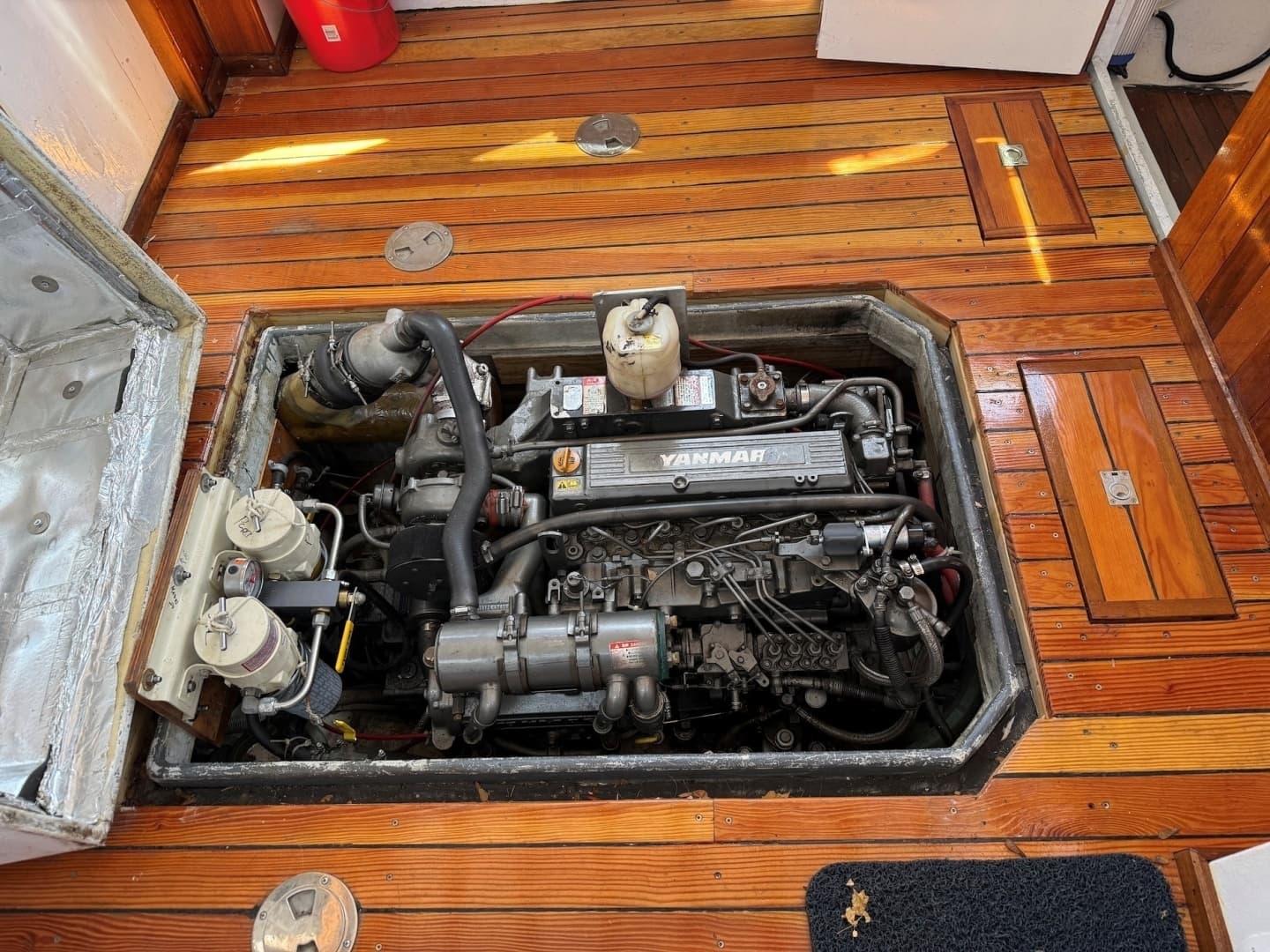 2000 Seaworthy Downeast 28