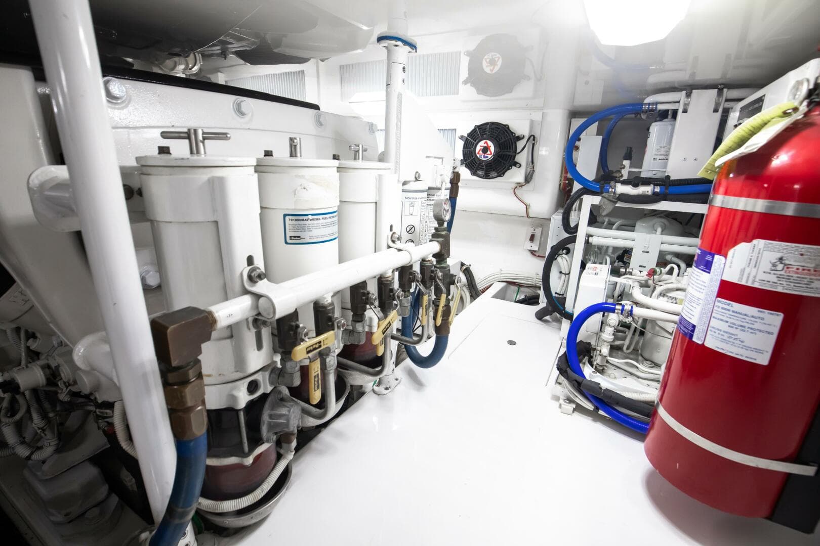 Viking 48 - Dorothy Marie - Engine Room