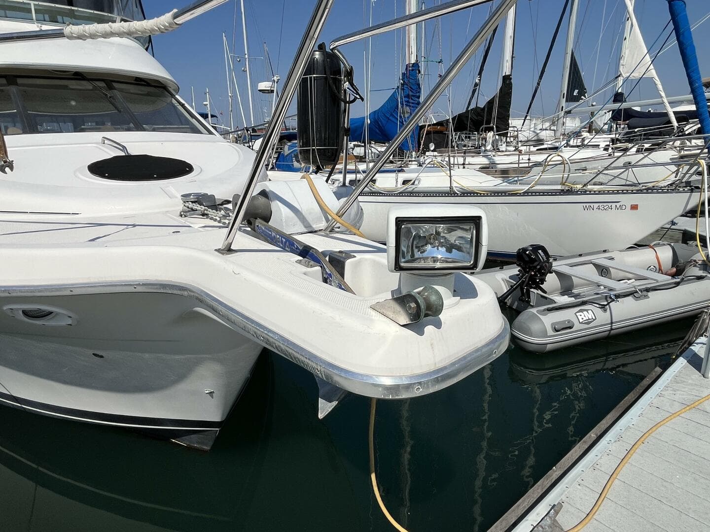 1996 Bayliner 3788 Command Bridge