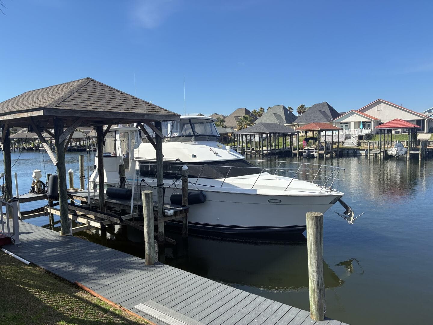 Carver 455 Aft Cabin