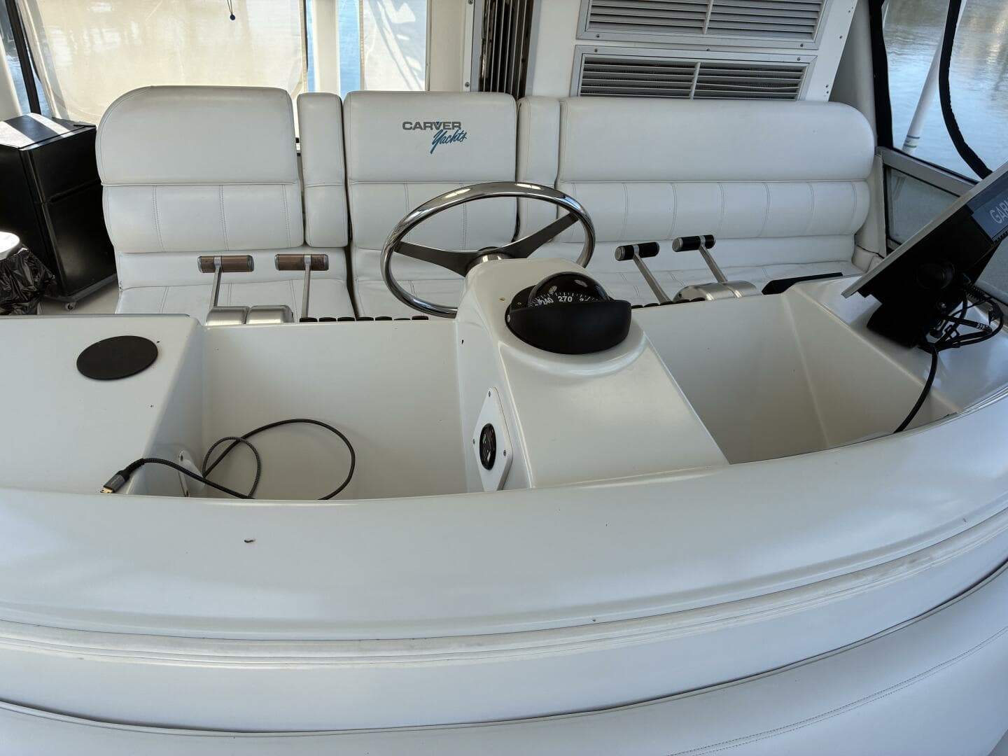 Carver 455 Aft Cabin