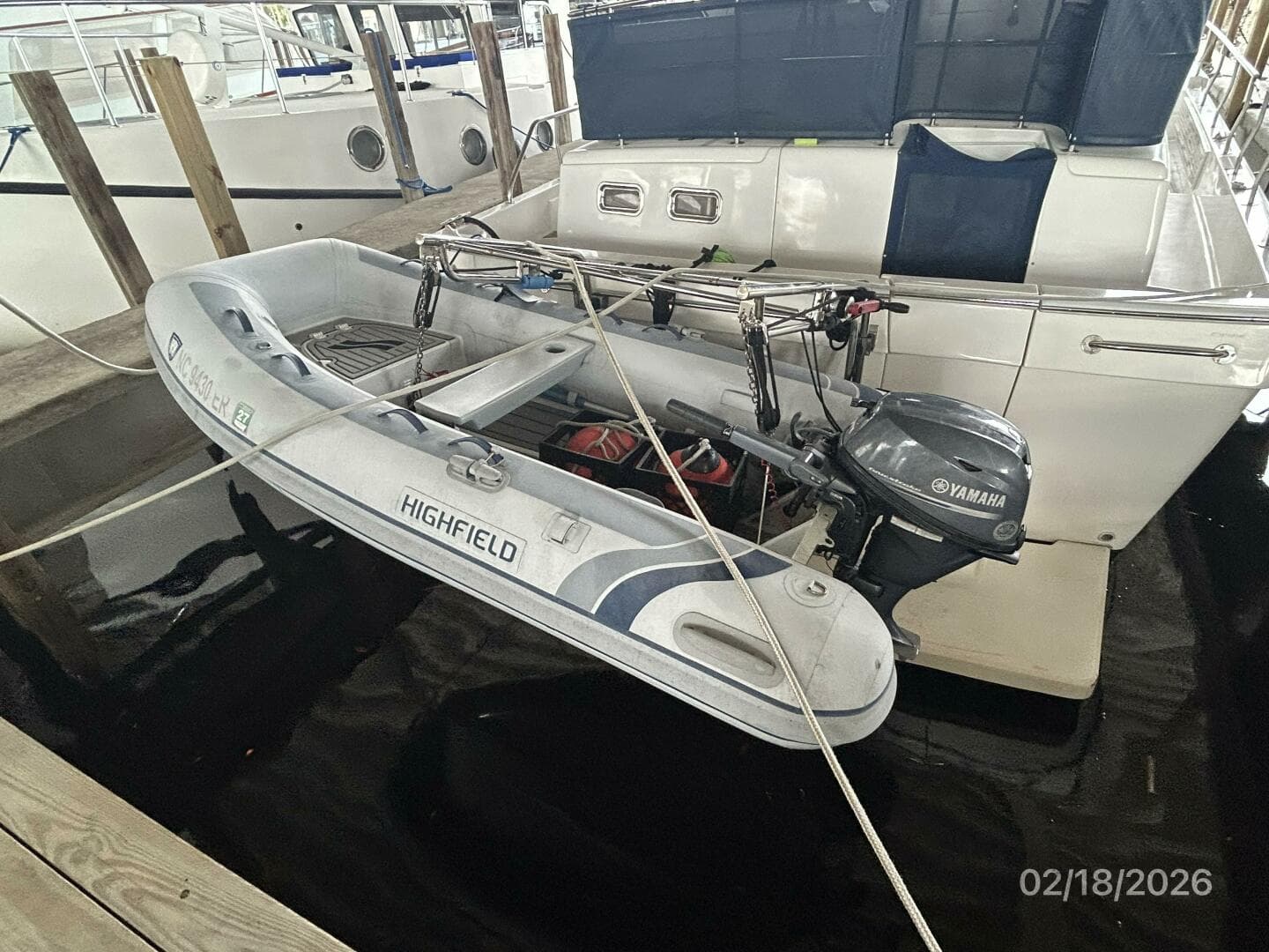 43' Mainship tender4