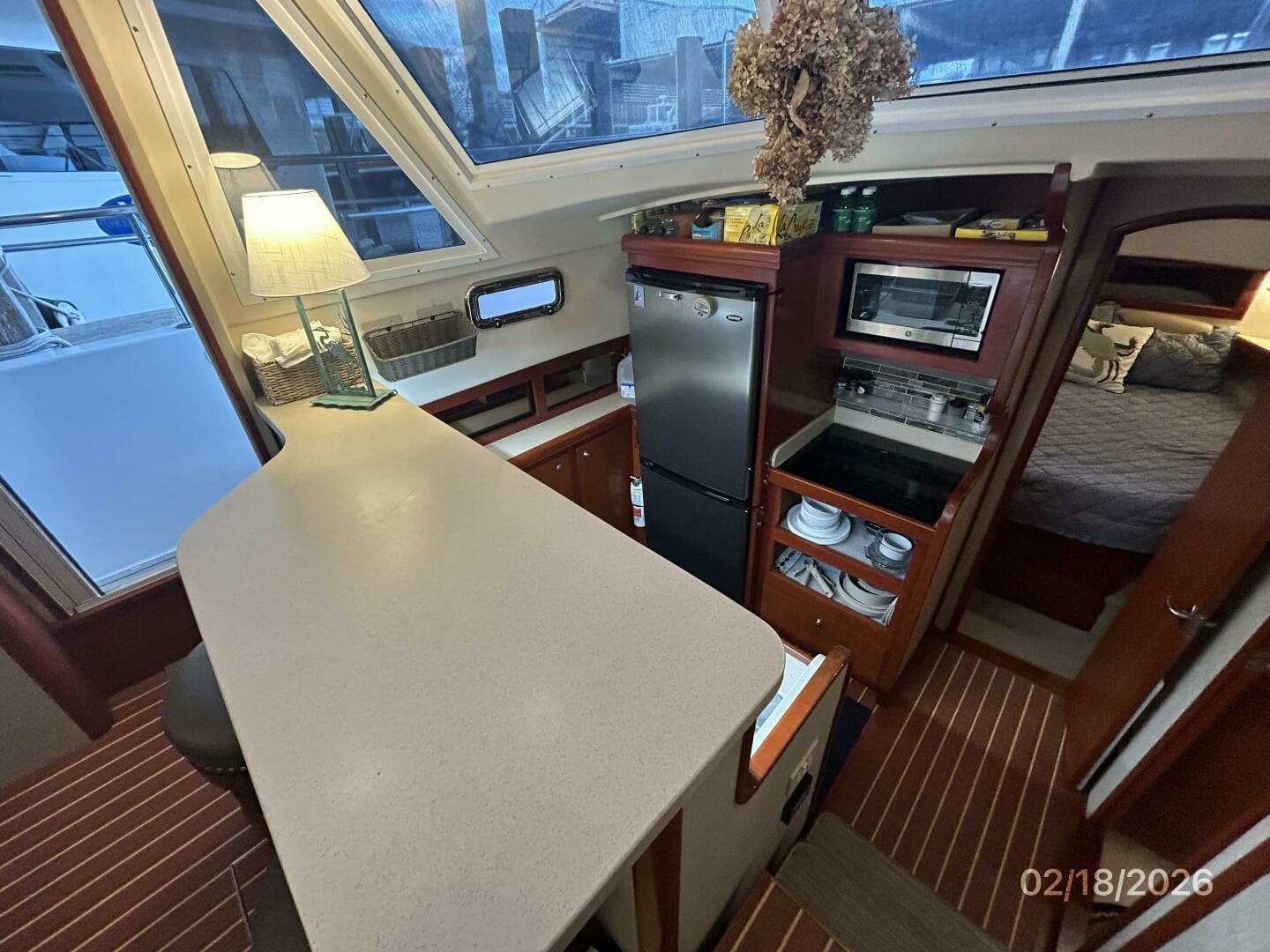 43' Mainship galley1