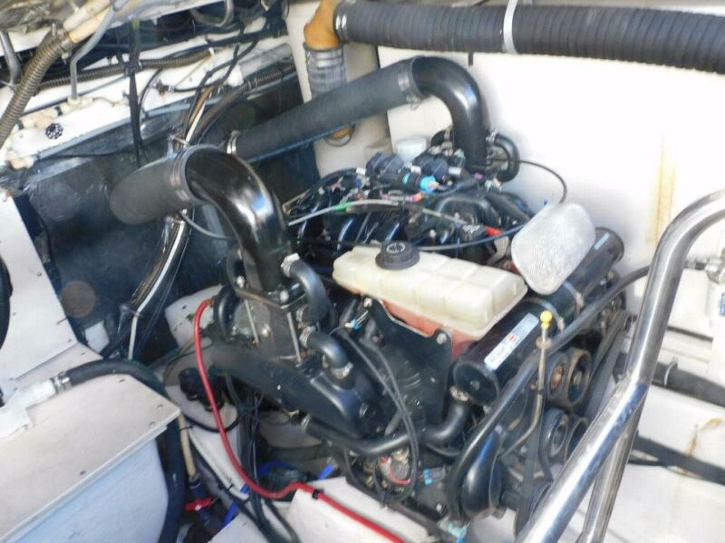 1995 Tiara Yachts 3500 Express