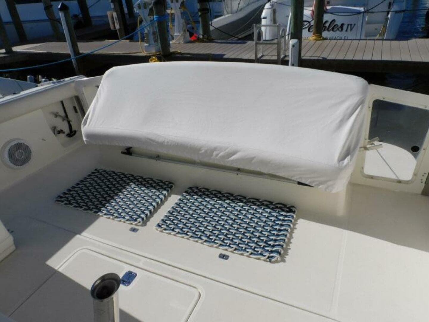 1995 Tiara Yachts 3500 Express