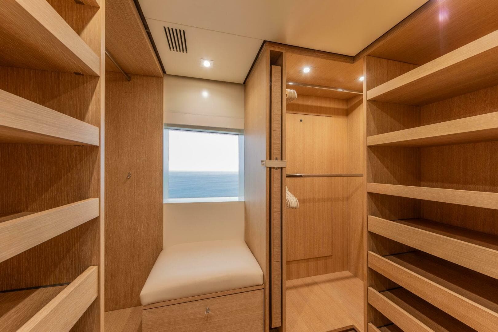 Master Cabin Dressing Room