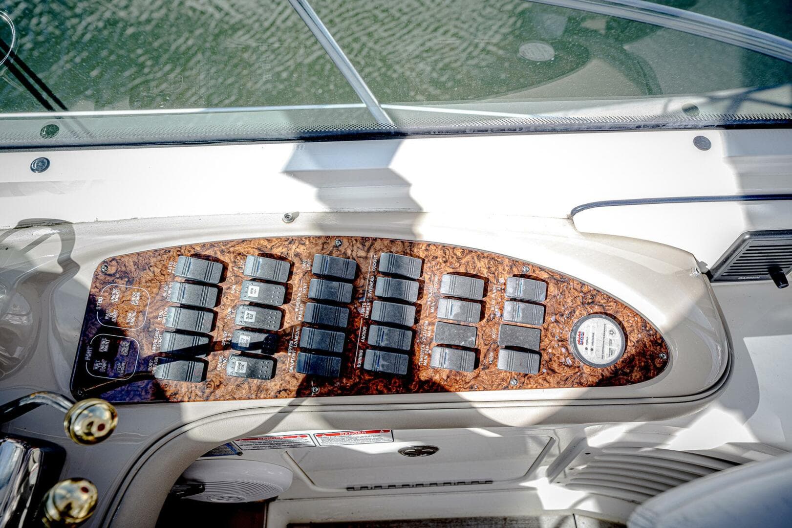 2005 Sea Ray 500 Sundancer