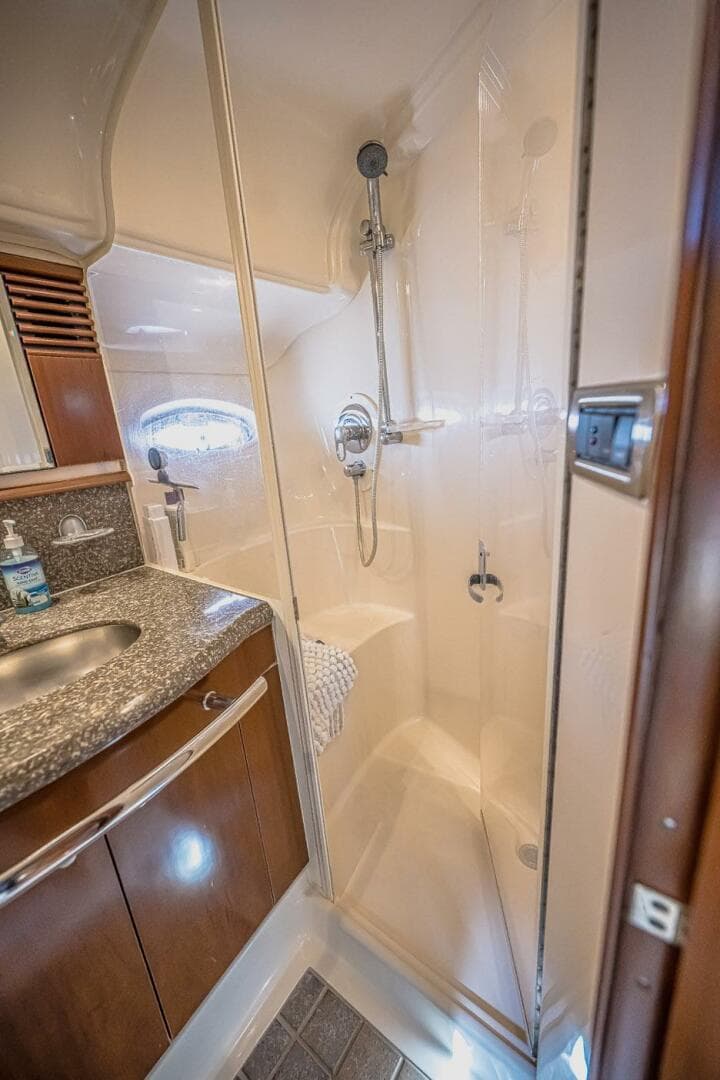 2005 Sea Ray 500 Sundancer