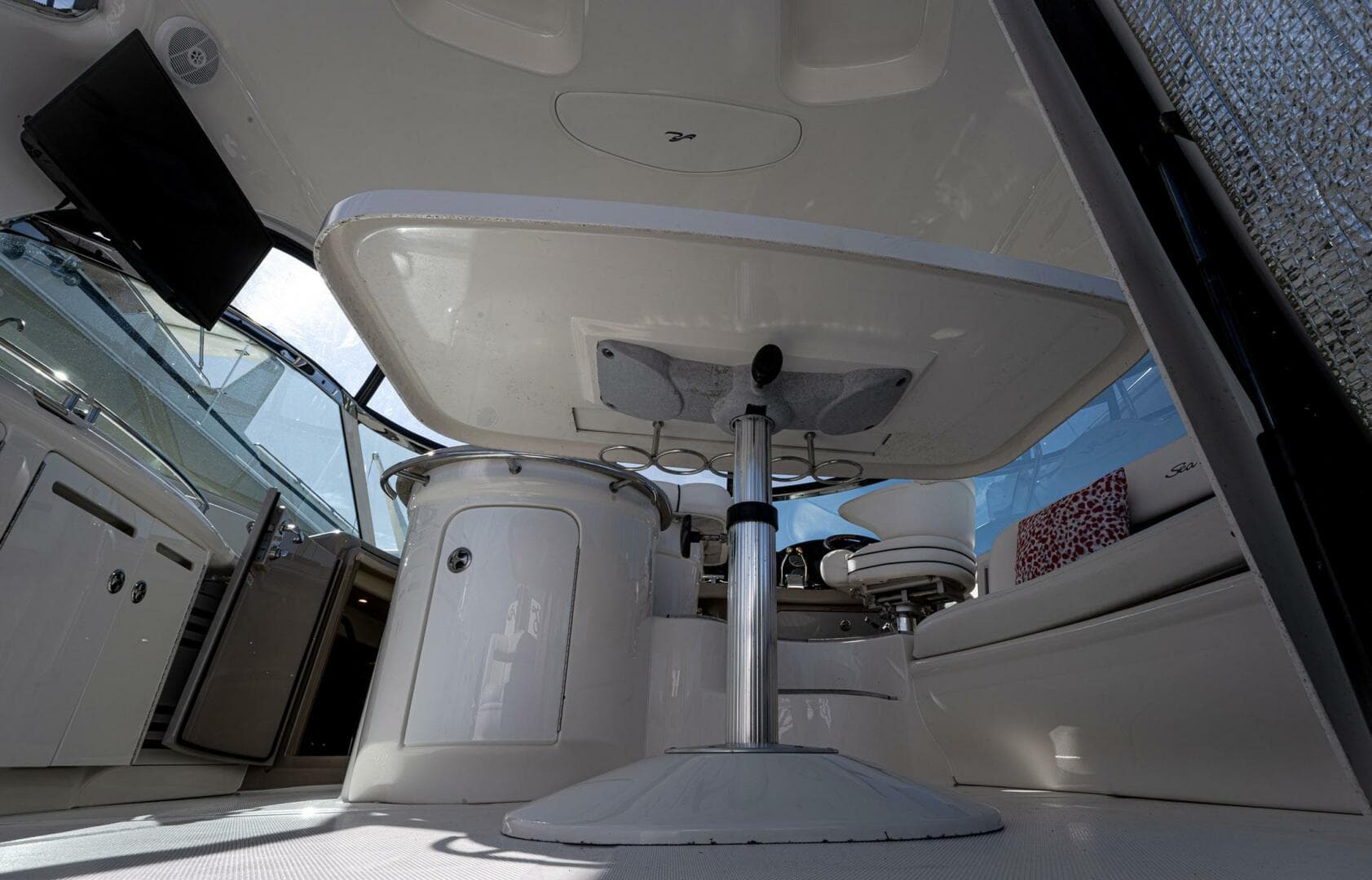 2005 Sea Ray 500 Sundancer