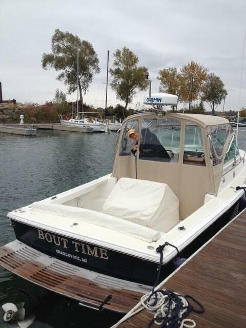 2005 Hunt Yachts 25 Surfhunter