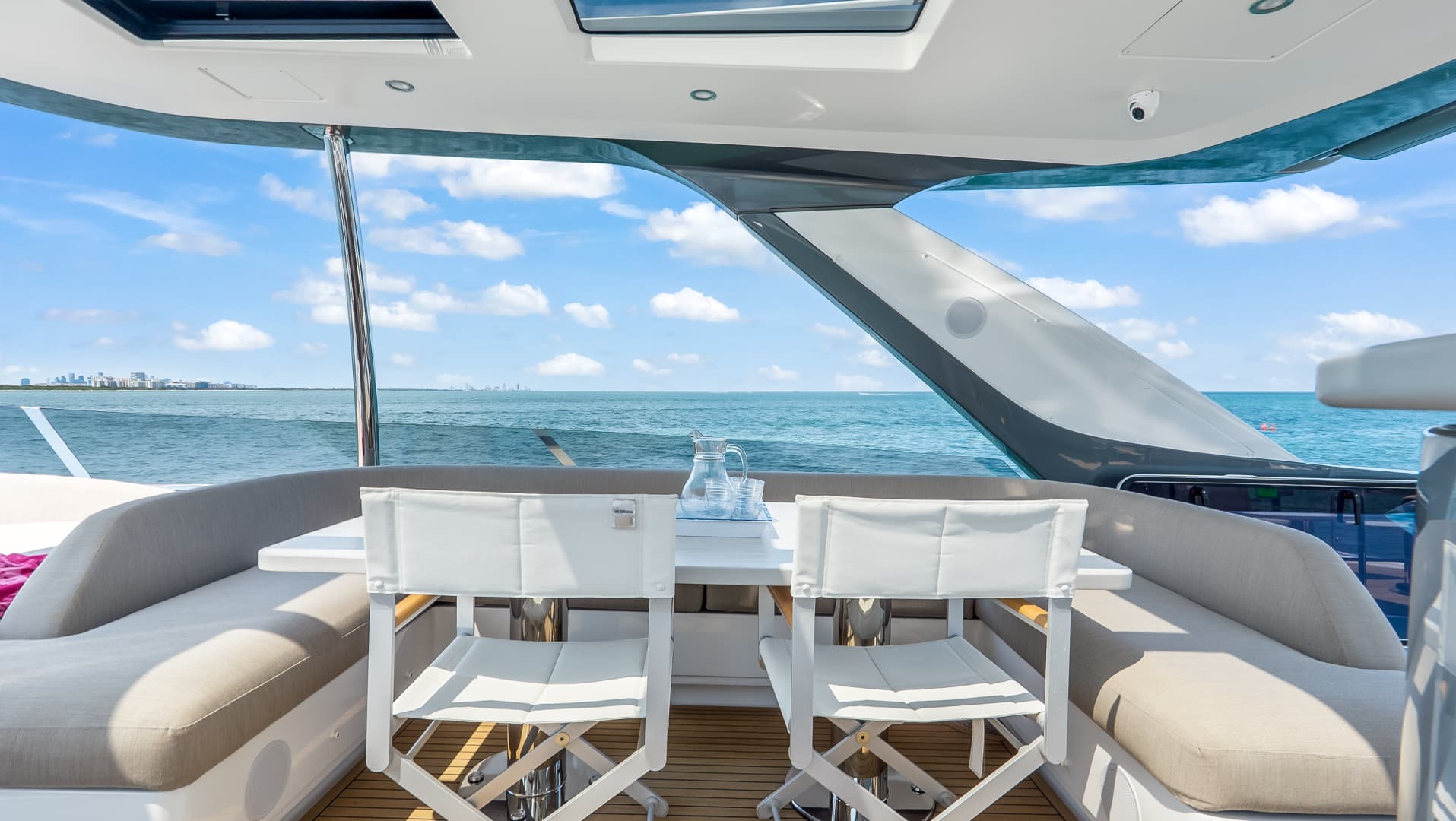 2025 Azimut 78 FLY