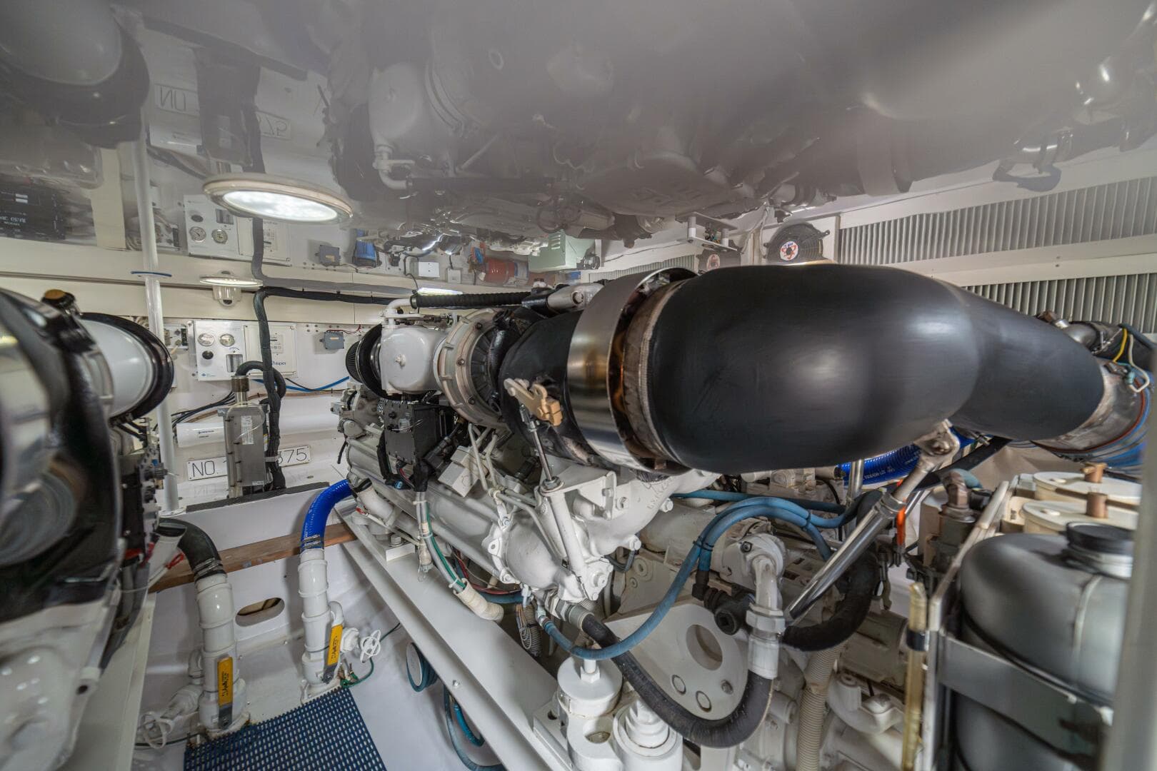 2006 Viking 56 "Scandaloso"