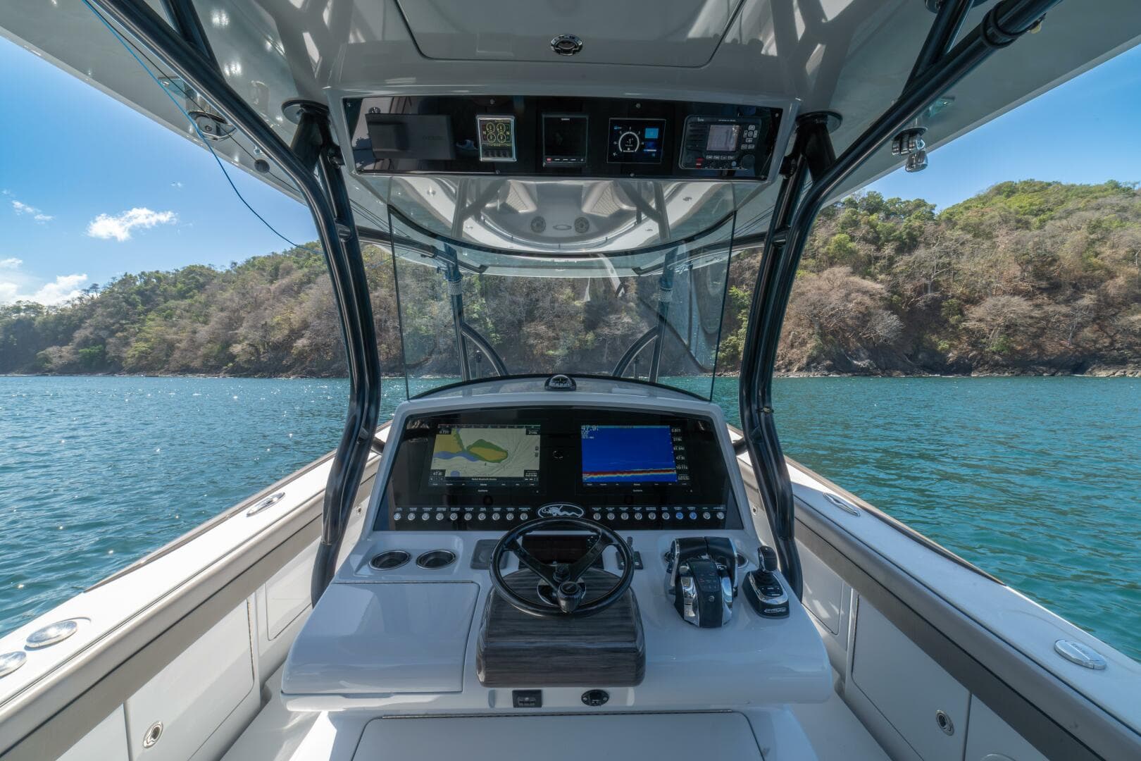 2021 Valhalla V-37 "Full Tilt" - Helm