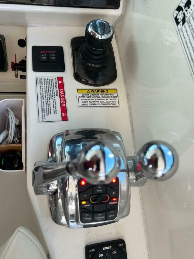 2014 Sea Ray 410 Sundancer