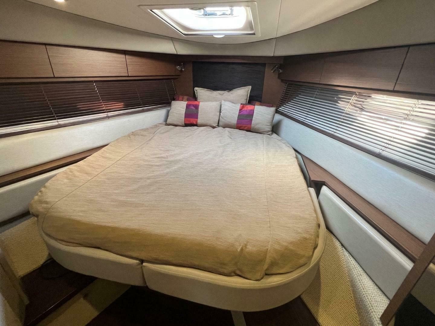 2014 Sea Ray 410 Sundancer