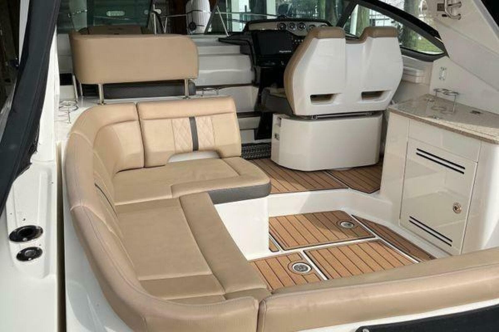 2017 Sea Ray Sundancer 350