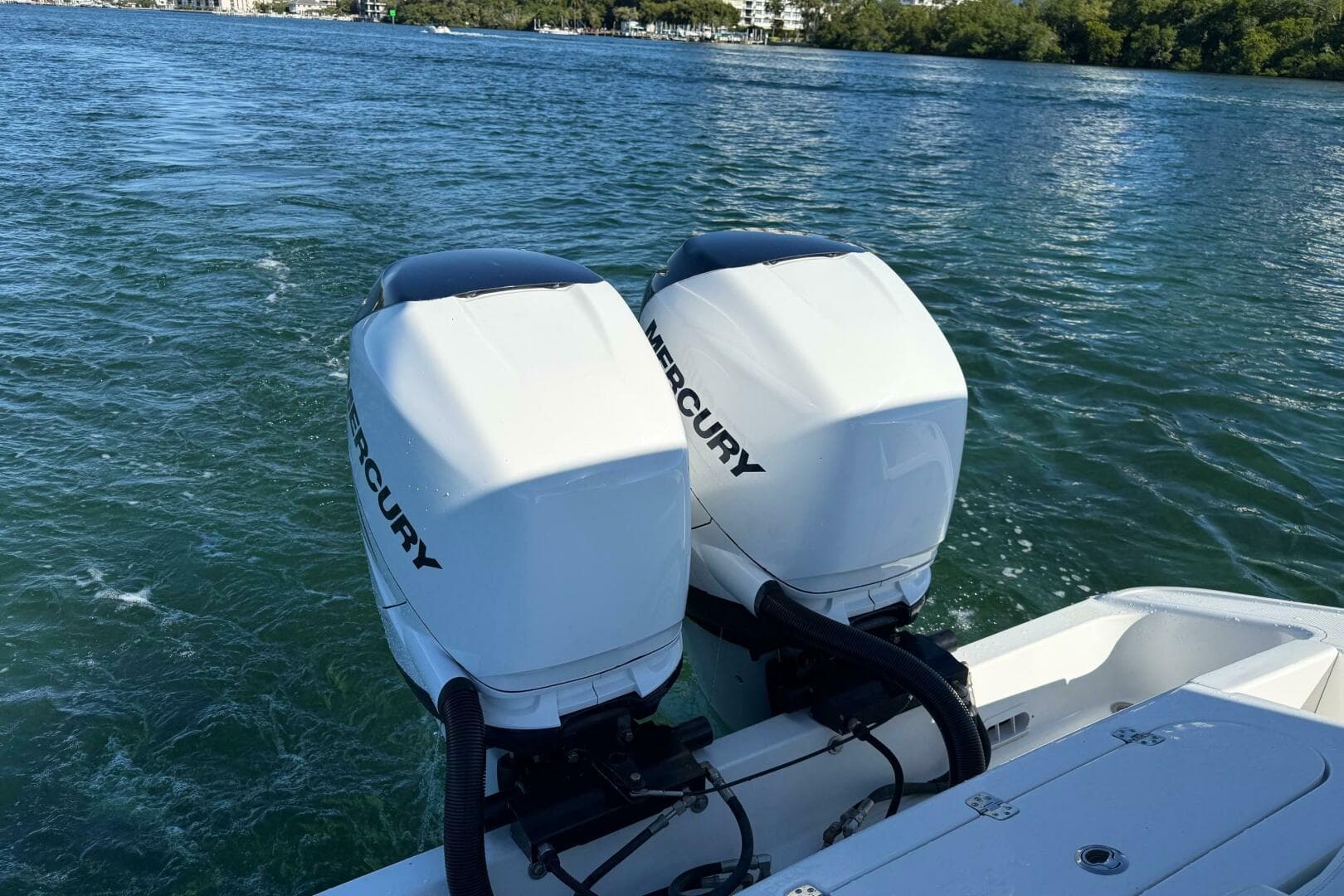 2020 Midnight Express 34 Open