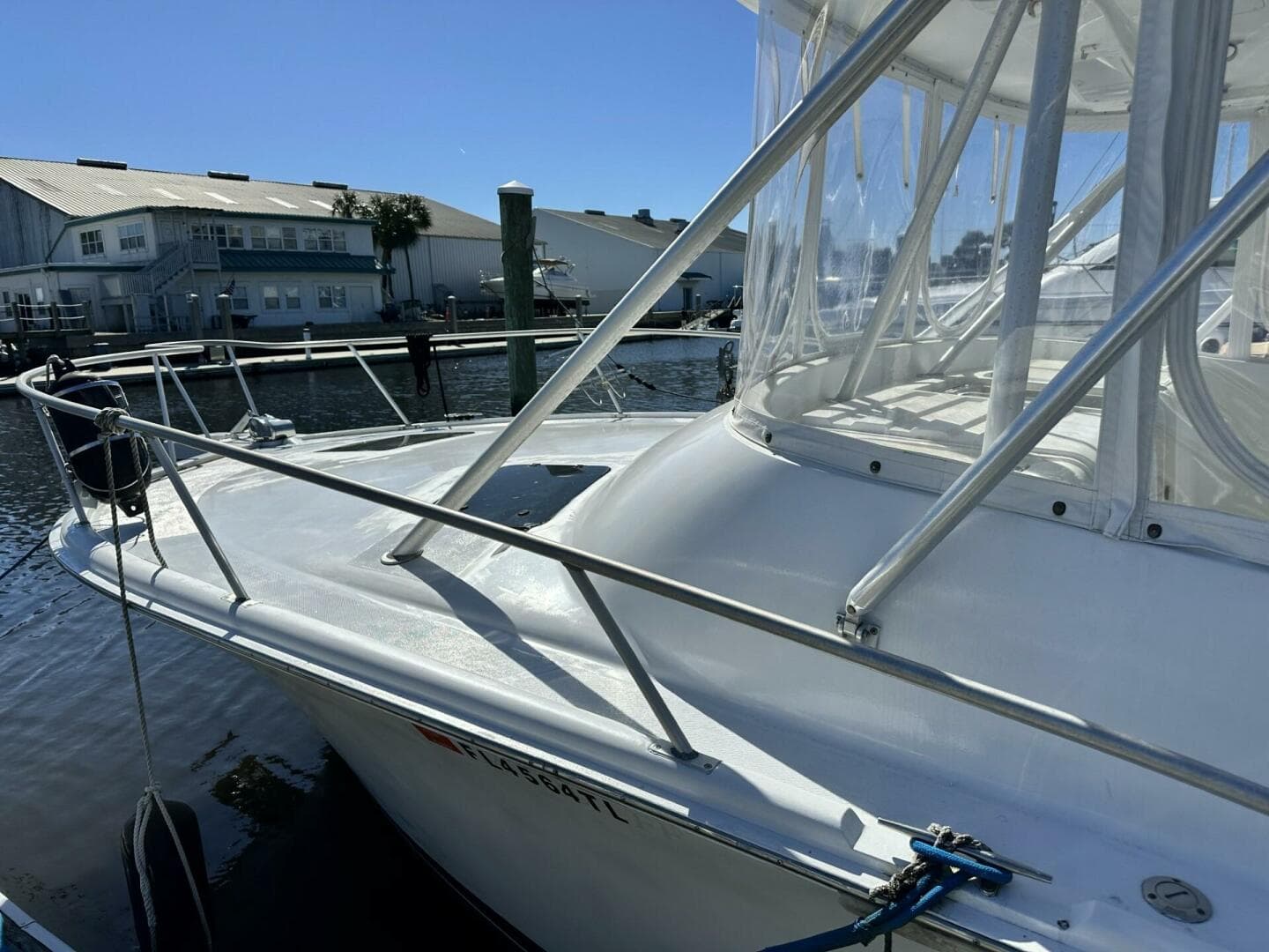 1997 Luhrs 32 Open