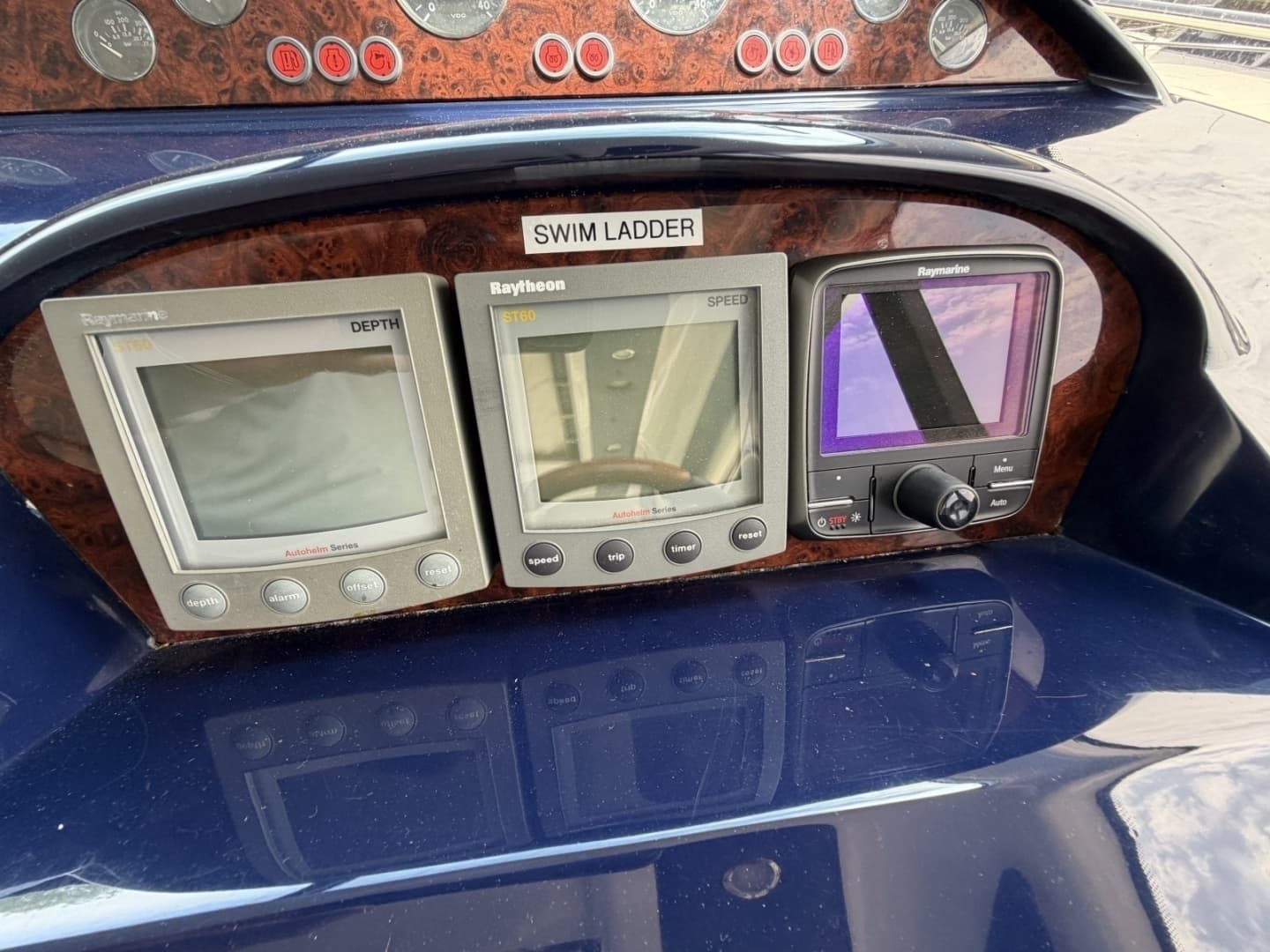 2001 Viking Sport Cruisers V65 Express