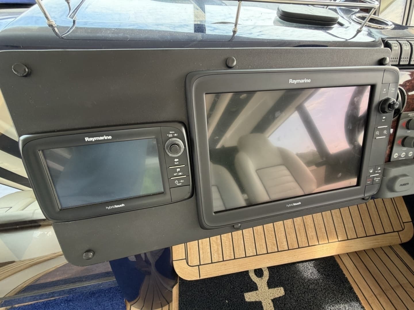 2001 Viking Sport Cruisers V65 Express